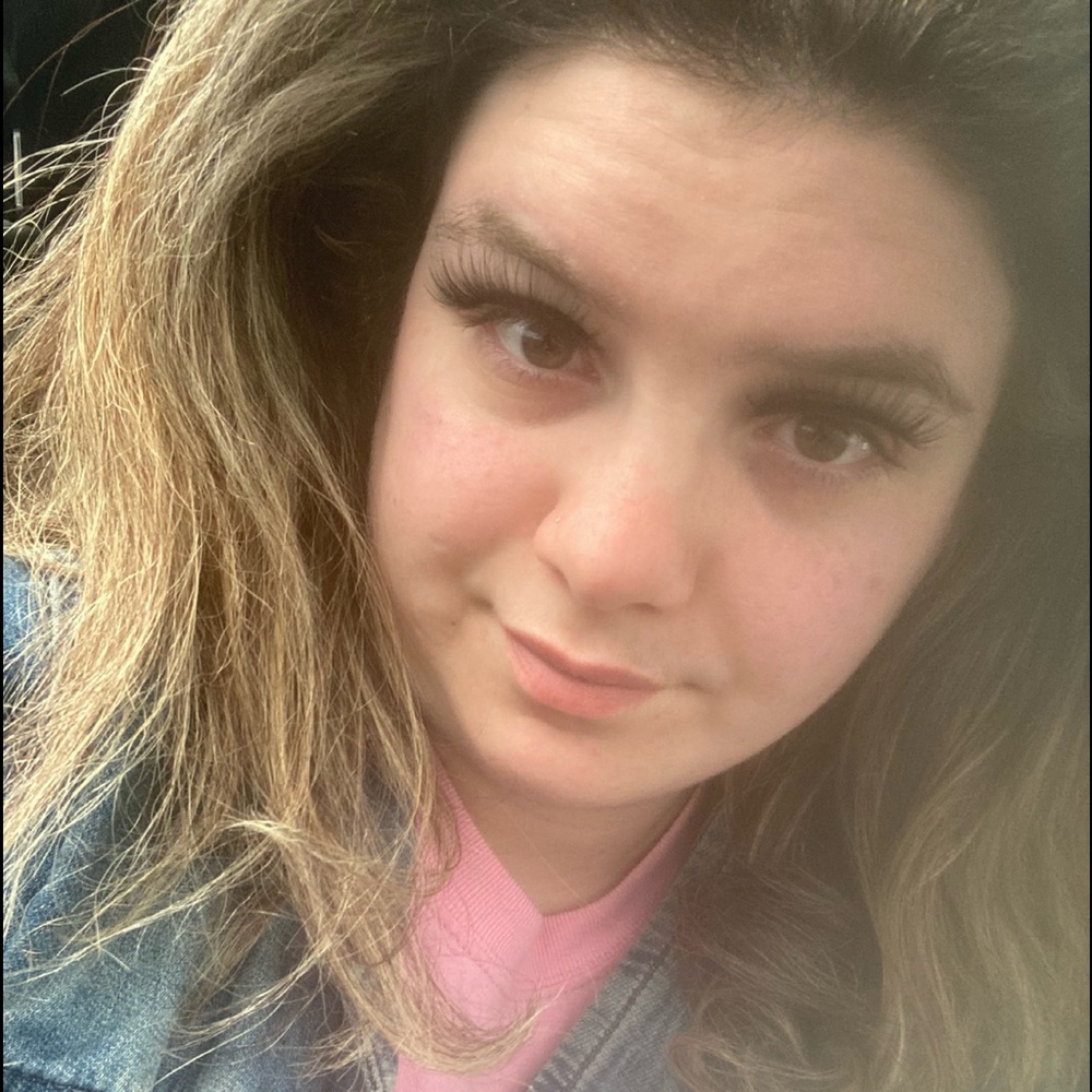 Meet your Posher, Rebecca